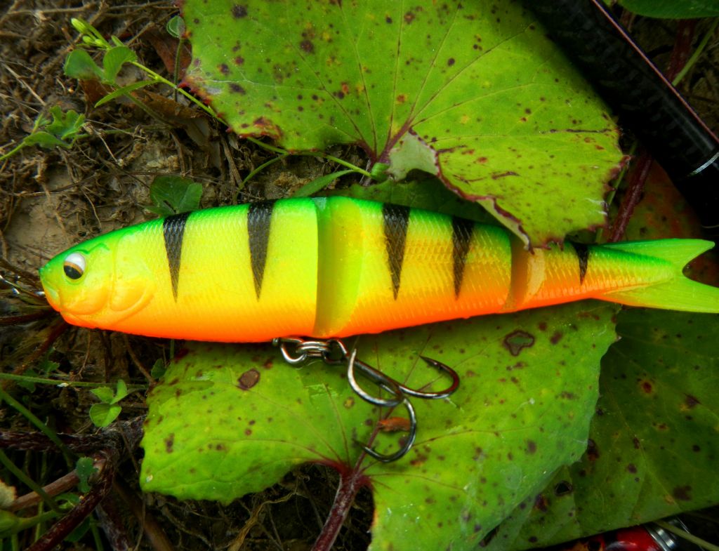 Savage-Gear-Soft-4Play-Swim&Jerk-Ready-to-Fish4