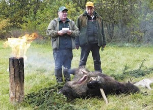 Организатор охоты благодарит участников
